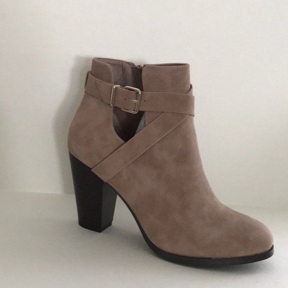 Call It Spring Tecia Tan “Suede” Round Toe Bootie - Picture 7 of 7